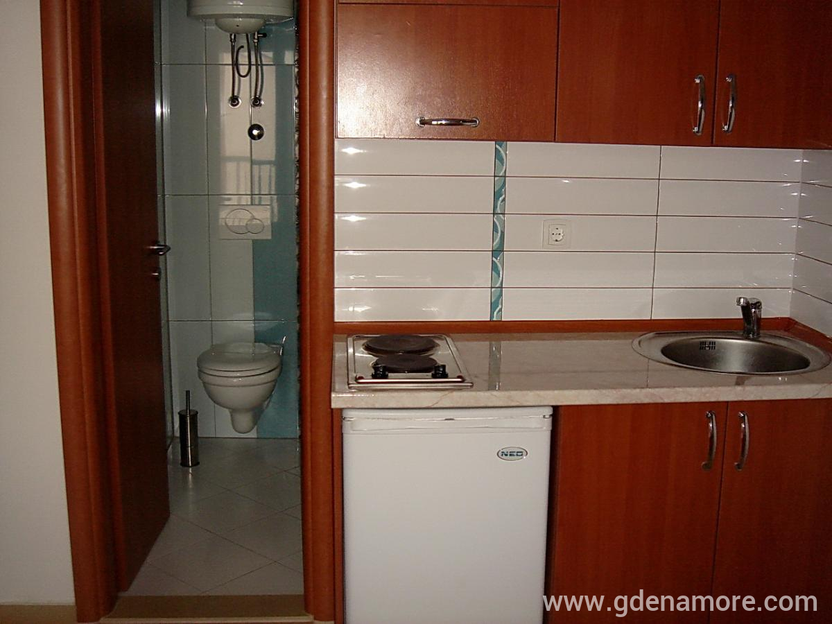 Apartmani Odalović, privatni smeštaj u mestu Bijela, Crna Gora