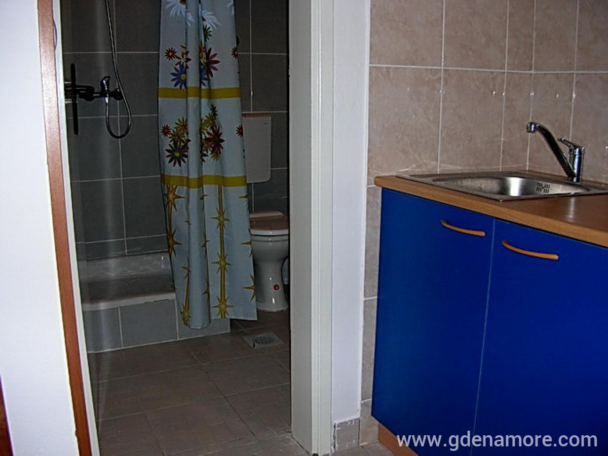 Apartmani Odalović, privatni smeštaj u mestu Bijela, Crna Gora